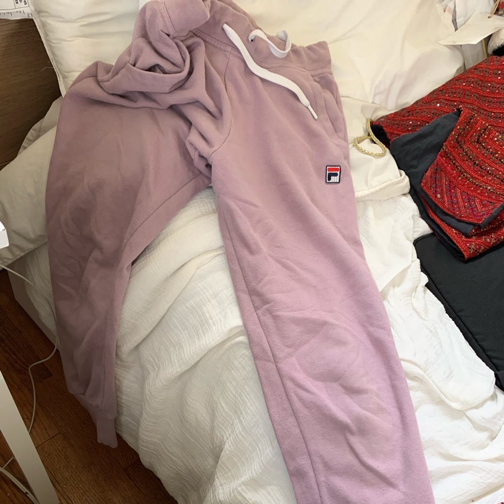 Small fila mauve joggers